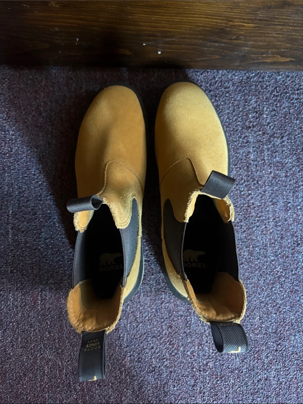 Sorel Leather Chelsea Boots